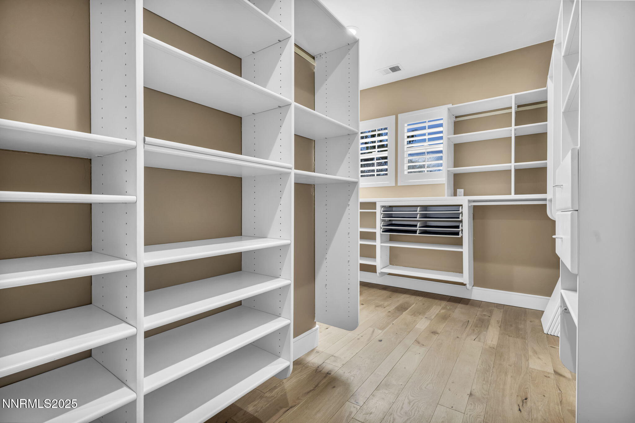 2965 Roundrock Court Reno, NV 89511 - Photo 20 of 119 74-web-or-mls-2965-roundrock-ct