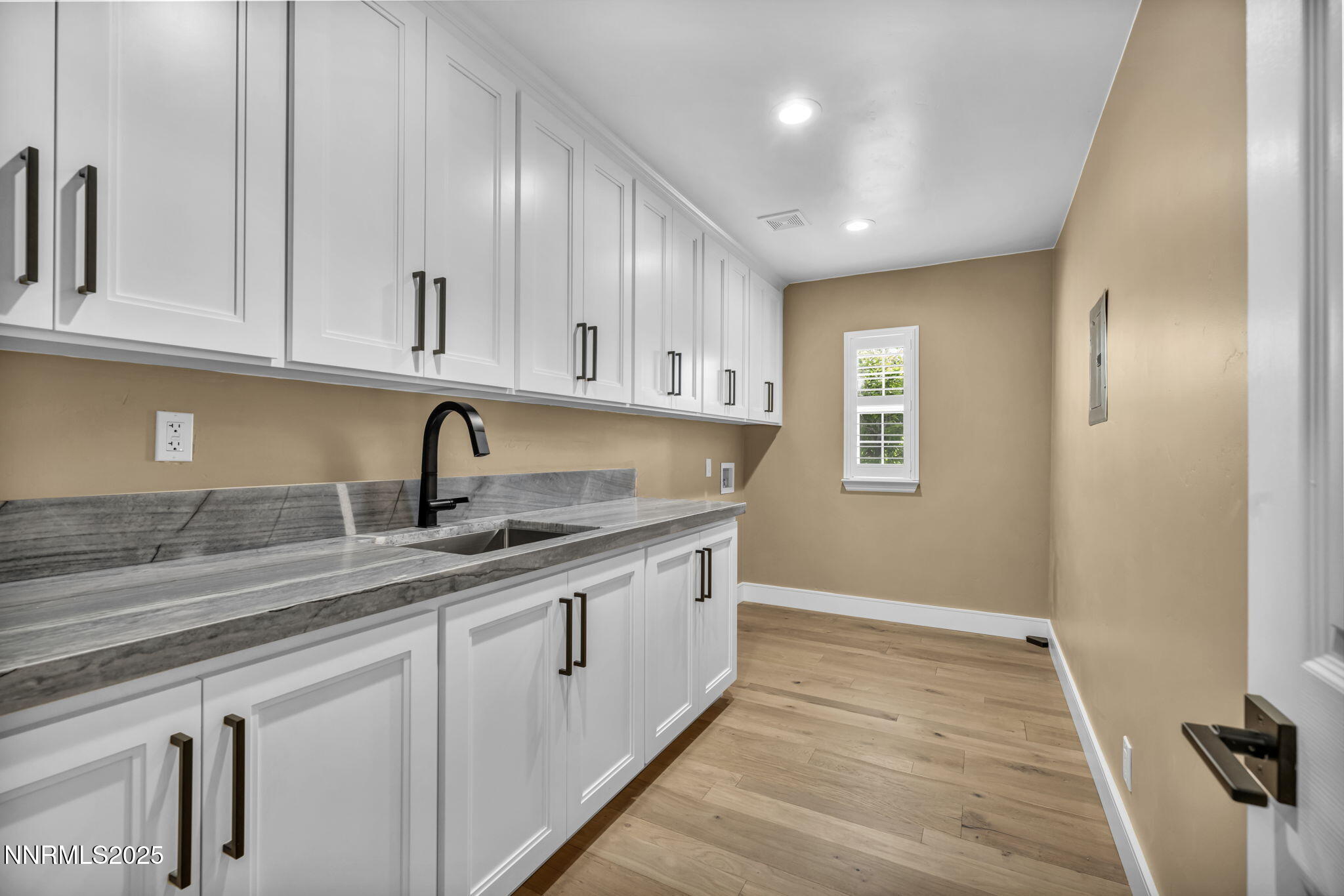 2965 Roundrock Court Reno, NV 89511 - Photo 37 of 119 36-web-or-mls-2965-roundrock-ct