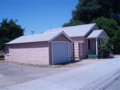 585 I Manning Avenue Reedley, CA 93654 - Photo 2 of 3