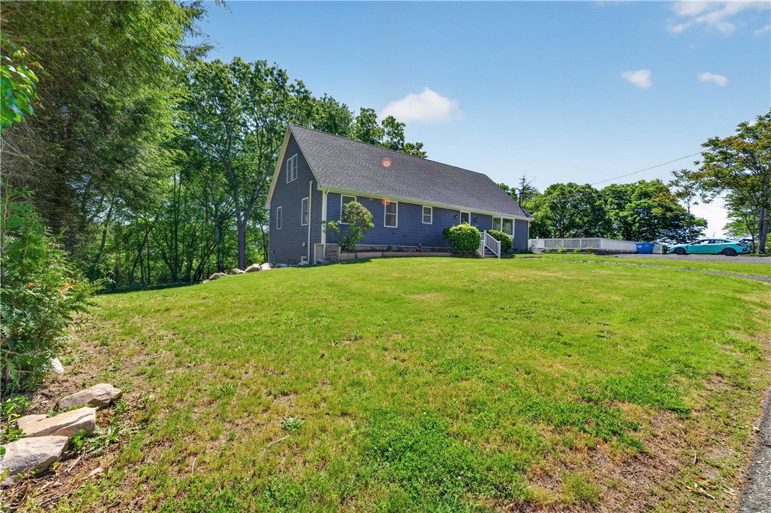 40 Pound Road Westerly, RI 02891 - Photo 3 of 40