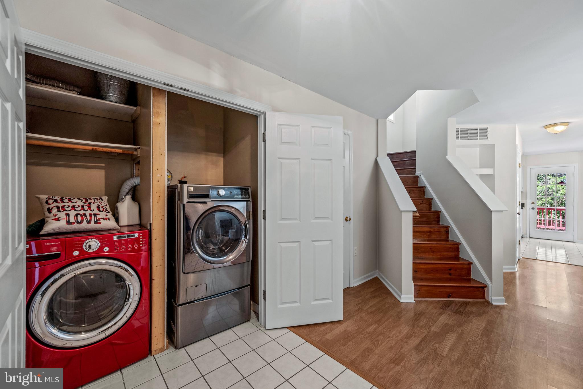 4751 Ten Oaks Road Dayton, MD 21036 - Photo 11 of 49 Main level W/D