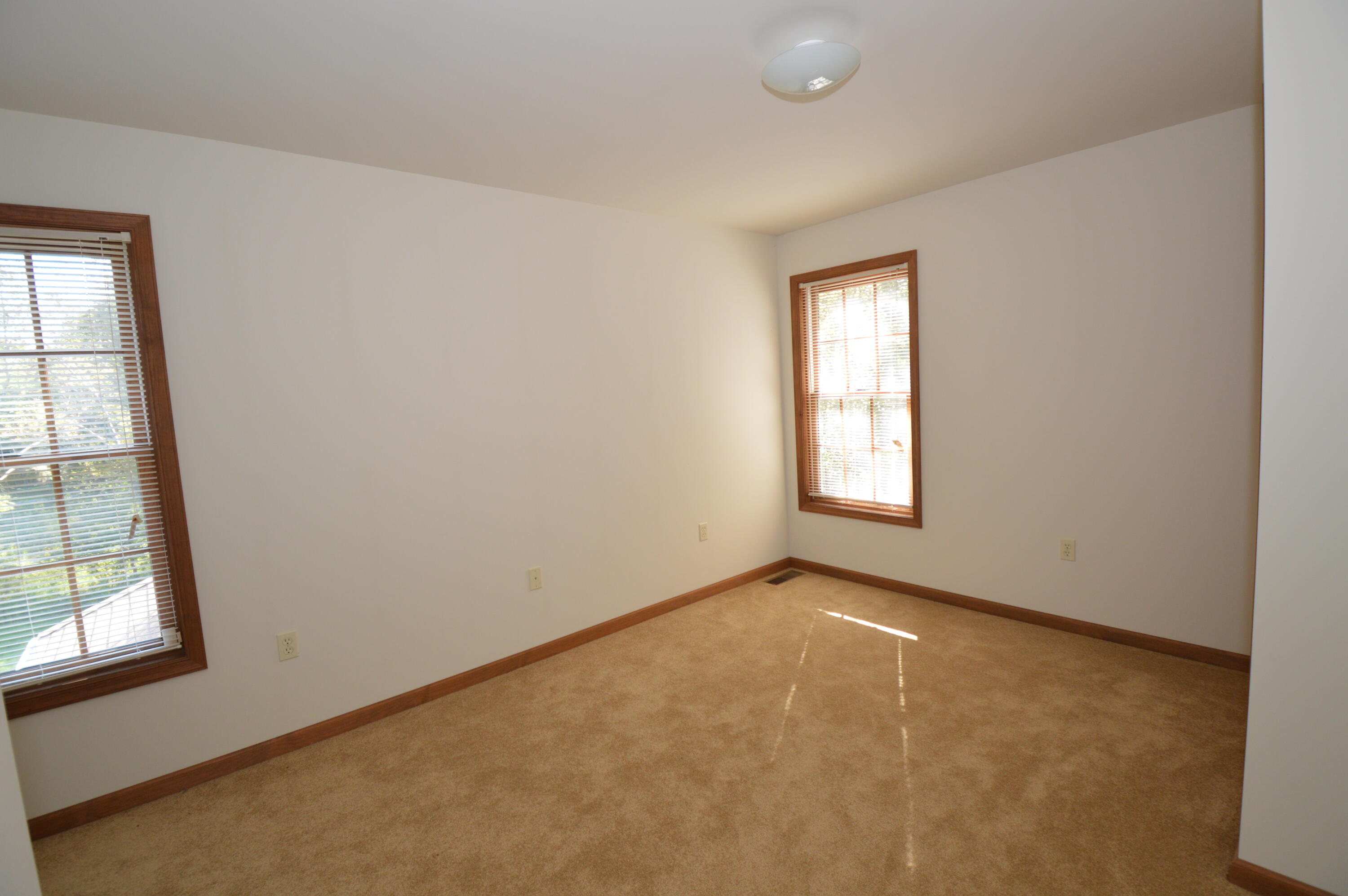 141 Fergus Way Tobyhanna, PA 18466 - Photo 24 of 34 Bedroom #2
