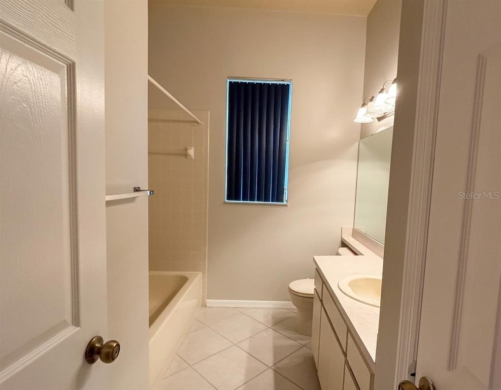 1625 Powder Ridge Drive Valrico, FL 33594 - Photo 14 of 24