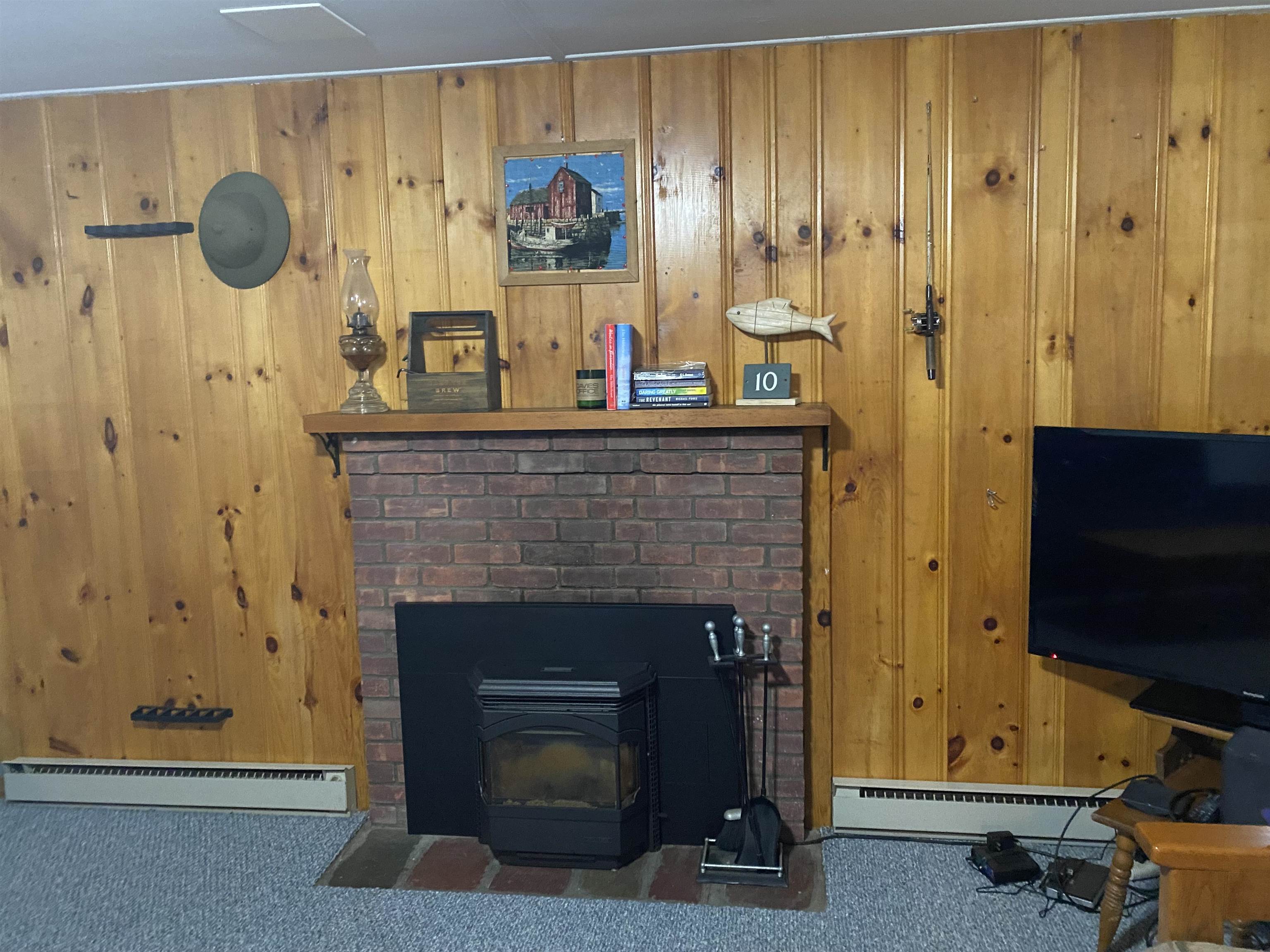 2746 West Lake Road Poultney, VT 05774 - Photo 11 of 31 Gallery Image 11