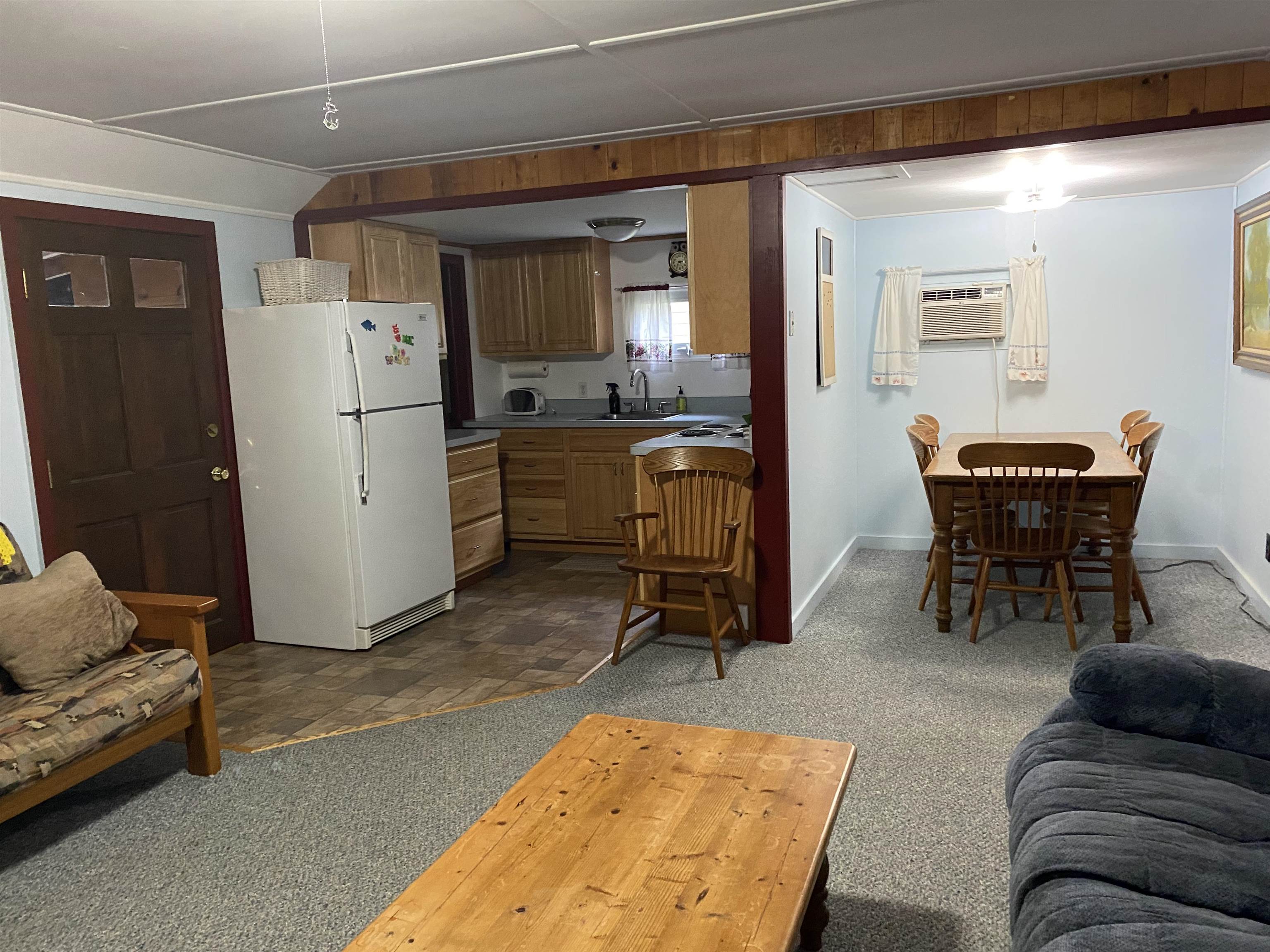 2746 West Lake Road Poultney, VT 05774 - Photo 4 of 31 Gallery Image 4