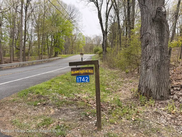 $495,000 | 1742 Highway 82, Ancram, NY 12502