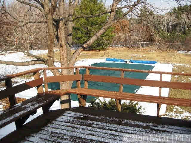 916 Ridge Pass Hudson, WI 54016 - Photo 4 of 18 Gallery Image 4