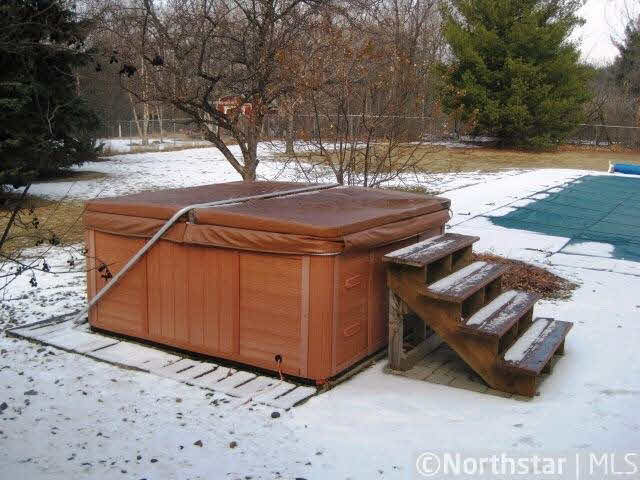 916 Ridge Pass Hudson, WI 54016 - Photo 5 of 18 Gallery Image 5