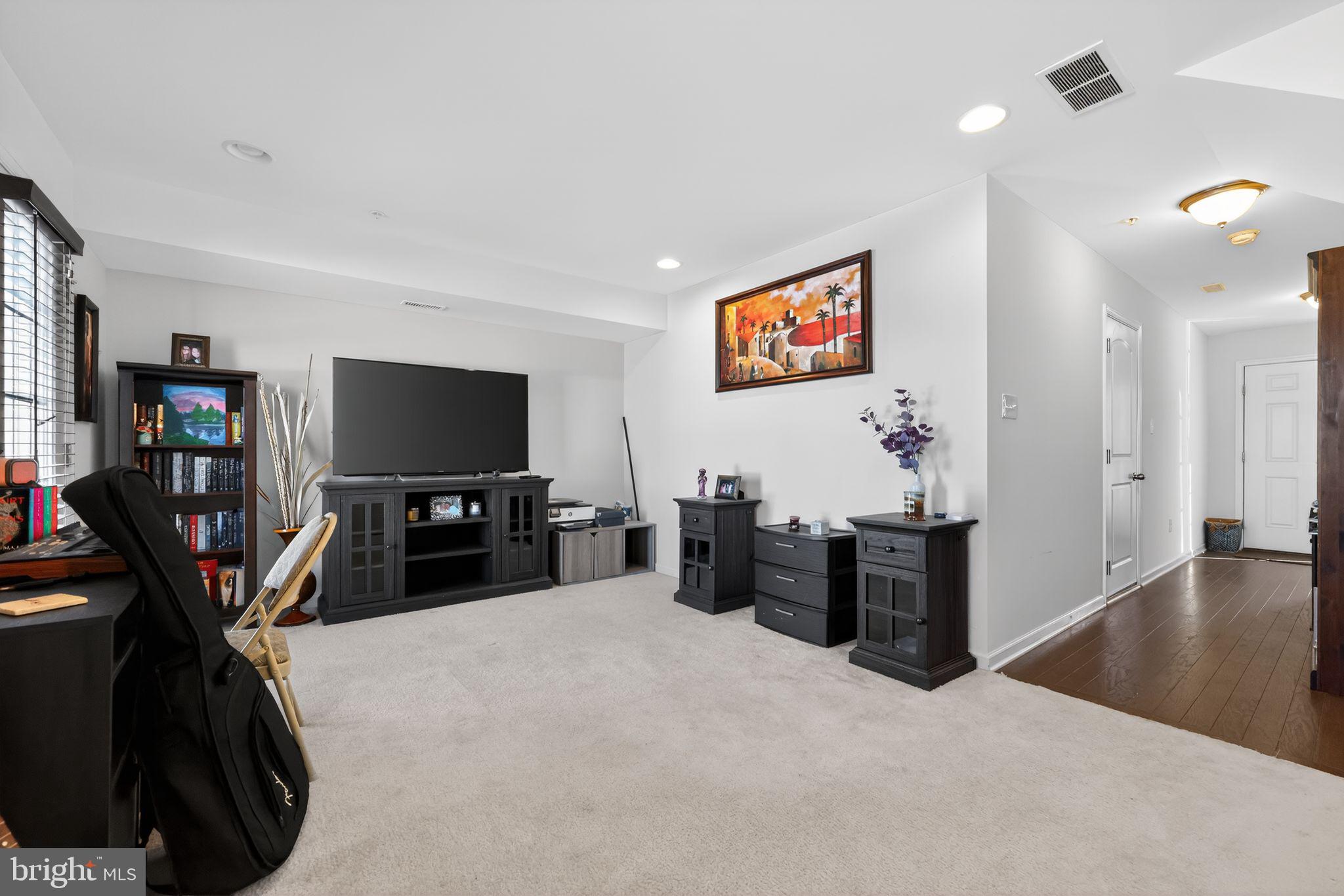 8 Iron Gate Road Sicklerville, NJ 08081 - Photo 21 of 30