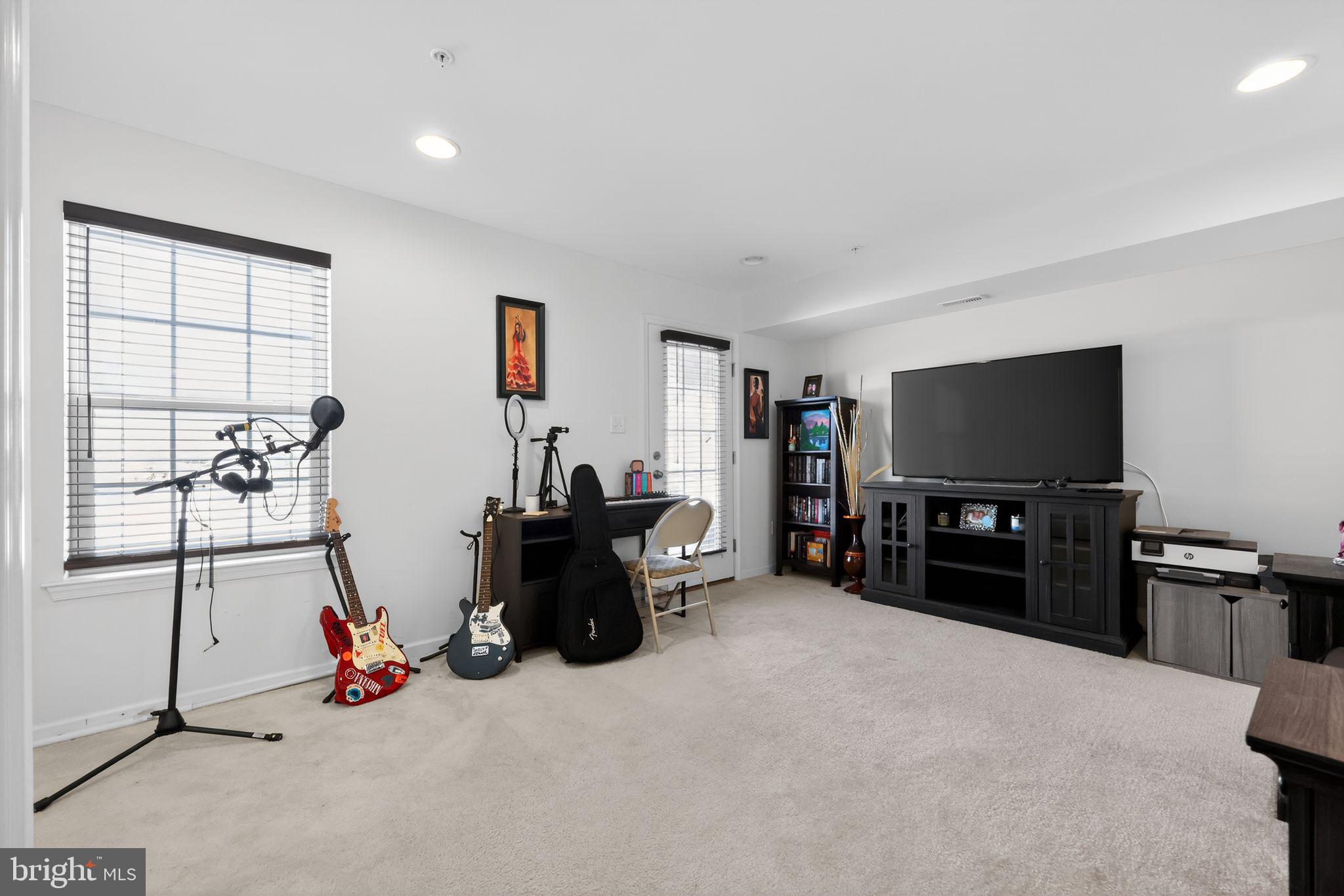 8 Iron Gate Road Sicklerville, NJ 08081 - Photo 22 of 30