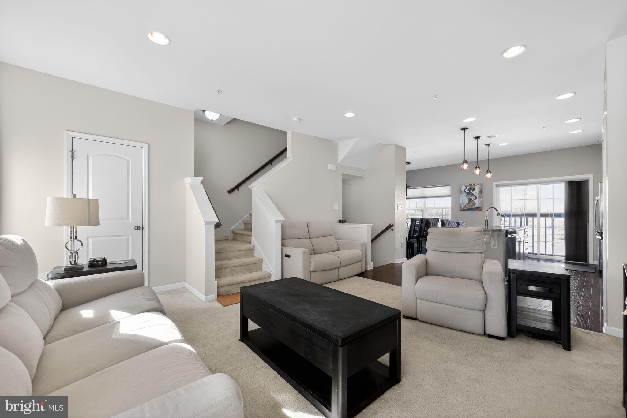 8 Iron Gate Road Sicklerville, NJ 08081 - Photo 4 of 30