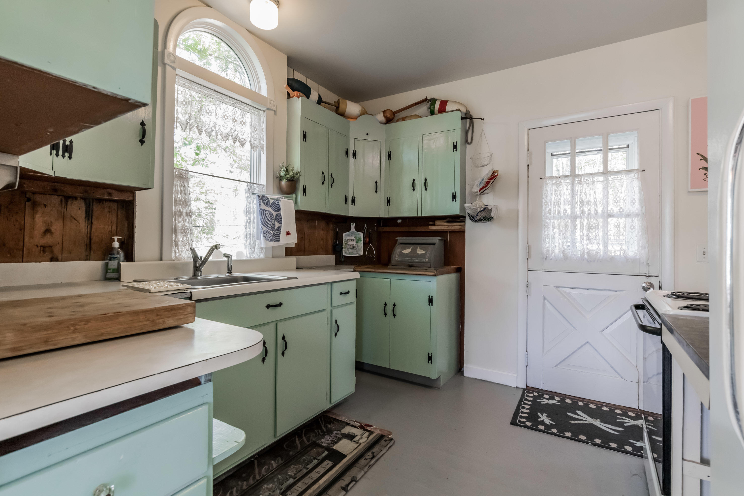 61 Paradise Point Road East Boothbay, ME 04544 - Photo 21 of 57 20210616ms-81018