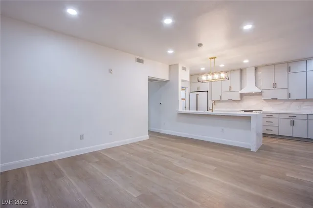 $1,325 | 7255 West Sunset Road, Unit 1115, Las Vegas, NV 89113