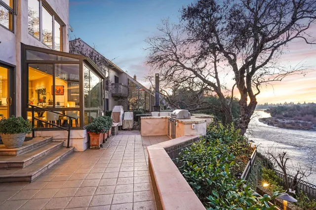 $2,225,000 | 9801 Mira Del Rio Drive, Sacramento, CA 95827