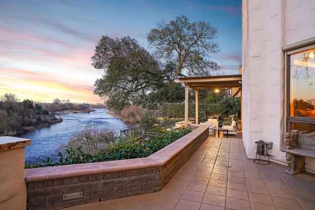 $2,225,000 | 9801 Mira Del Rio Drive, Sacramento, CA 95827