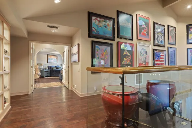 $2,225,000 | 9801 Mira Del Rio Drive, Sacramento, CA 95827