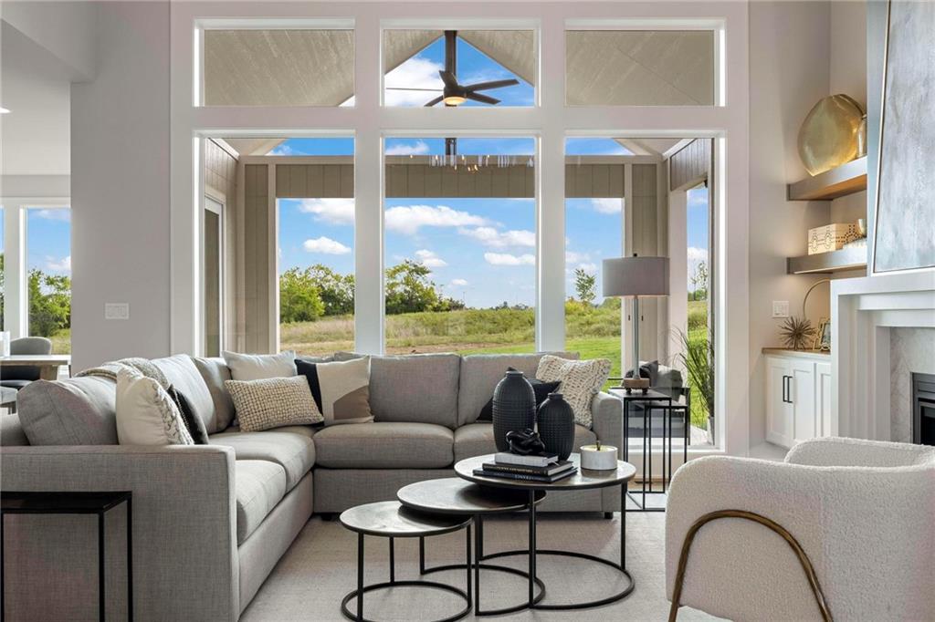 7927 Round Prairie Street Shawnee, KS 66218 - Photo 6 of 54