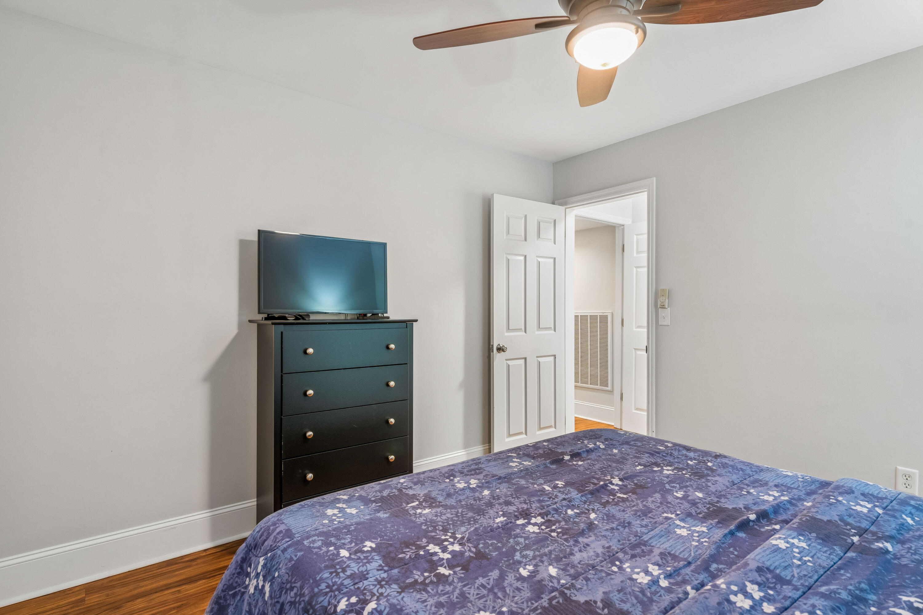 5616 Chaplins Landing Road Hollywood, SC 29449 - Photo 49 of 88 5616ChaplinsLandingRd-KeenEyeMarketing-0