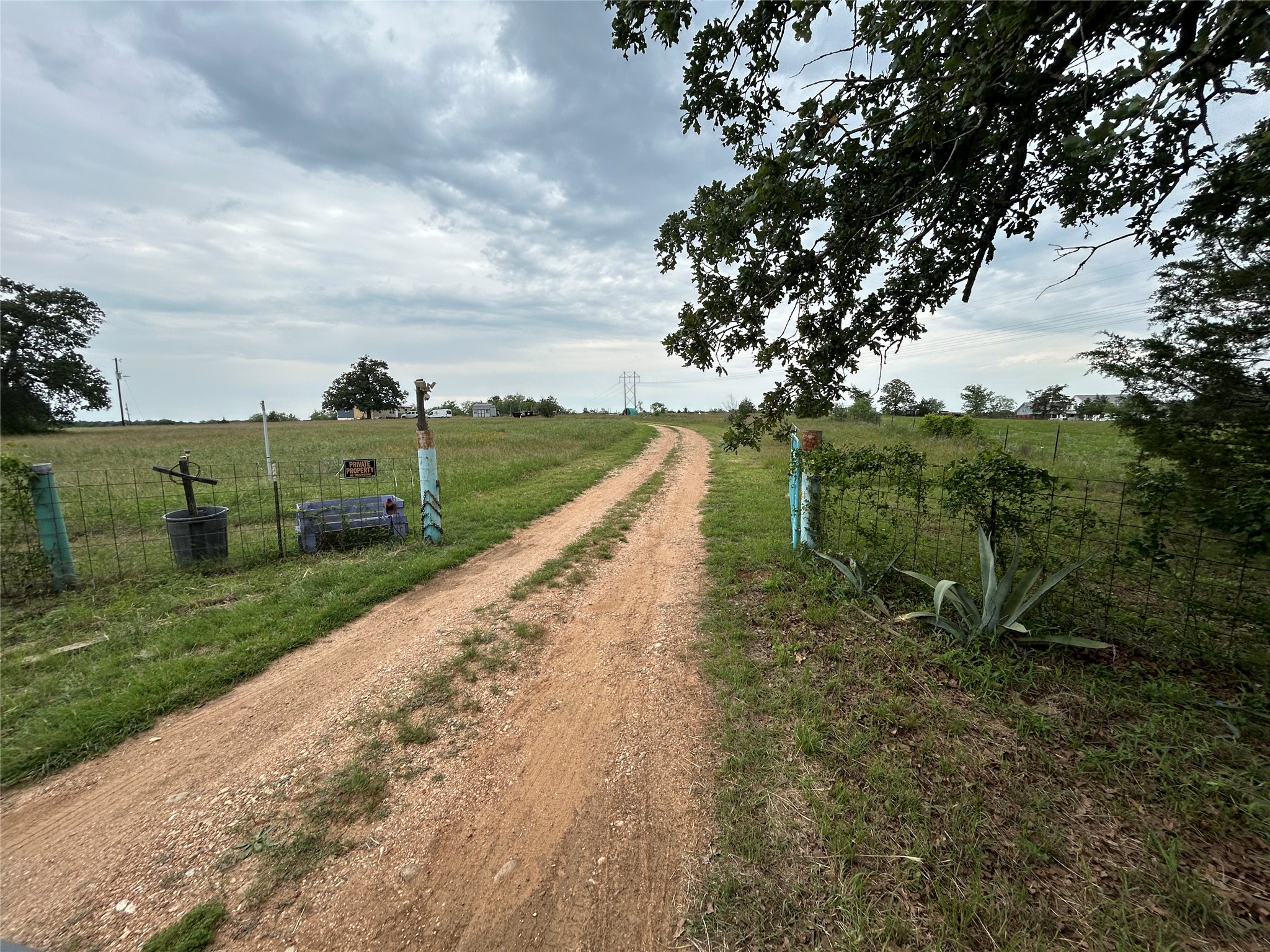 136 Fm 2239 Road Paige, TX 78659 - Photo 24 of 29 a view of a lake with a big yard