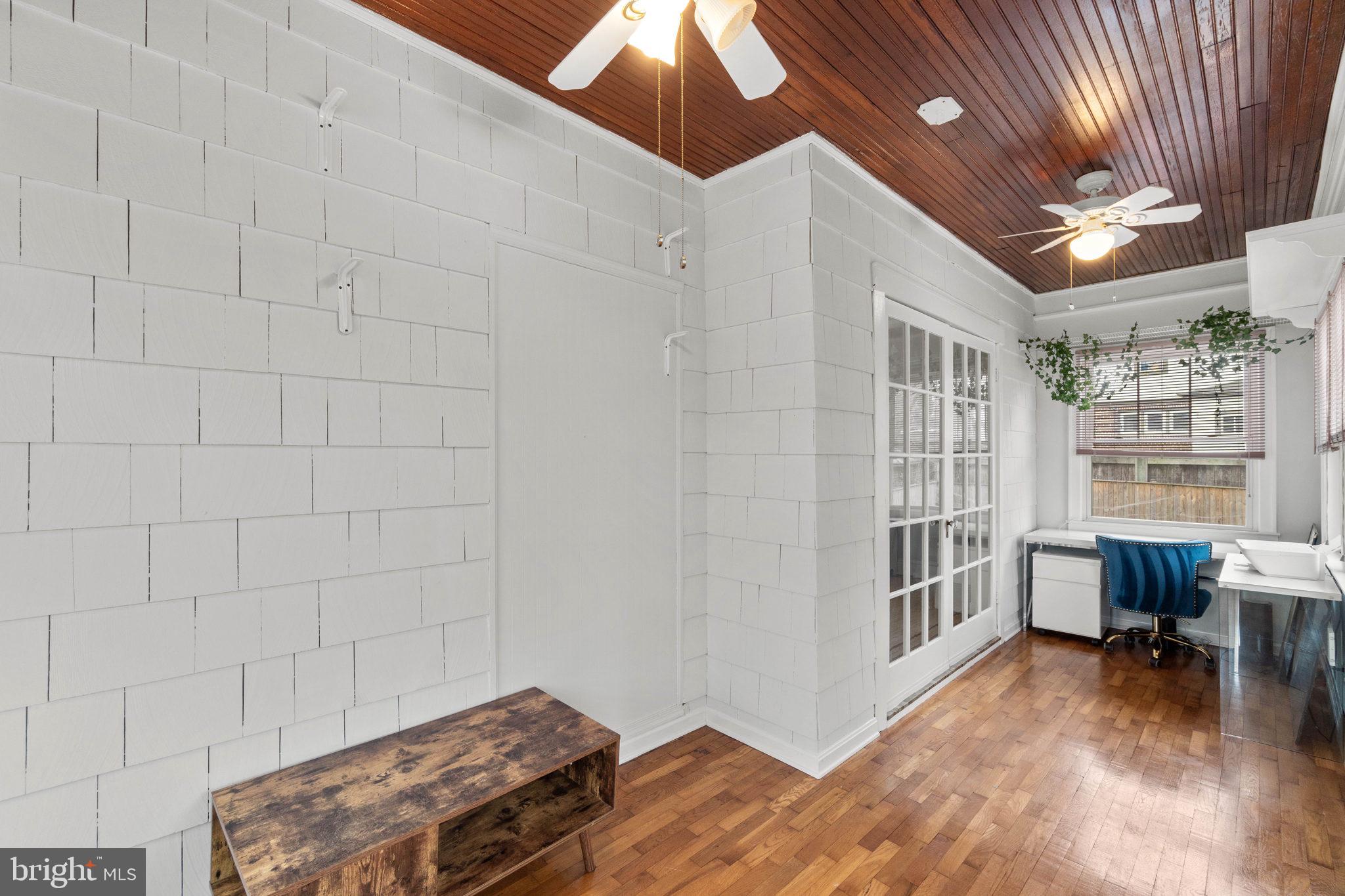 403 North Rock Glen Road Baltimore, MD 21229 - Photo 16 of 56 Gallery Image 16