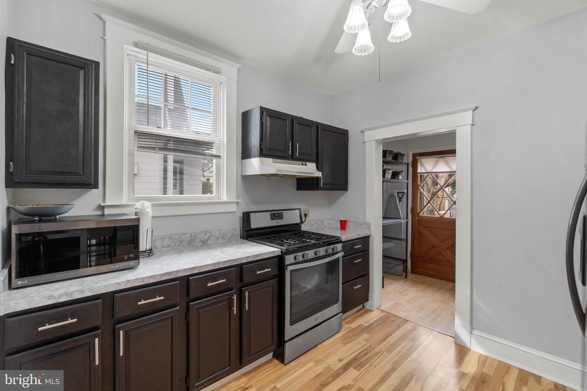 403 North Rock Glen Road Baltimore, MD 21229 - Photo 18 of 56 Gallery Image 18