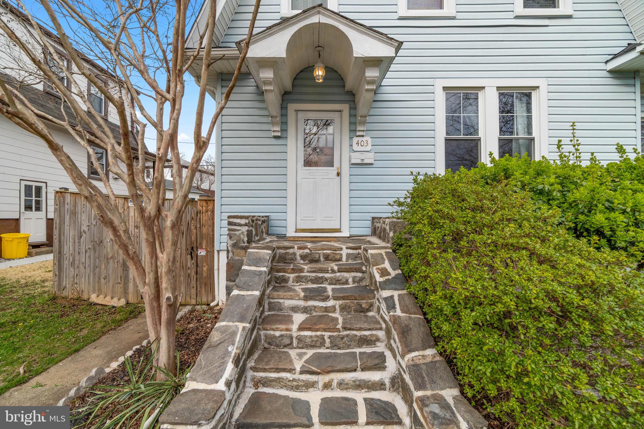 403 North Rock Glen Road Baltimore, MD 21229 - Photo 2 of 56 Gallery Image 2