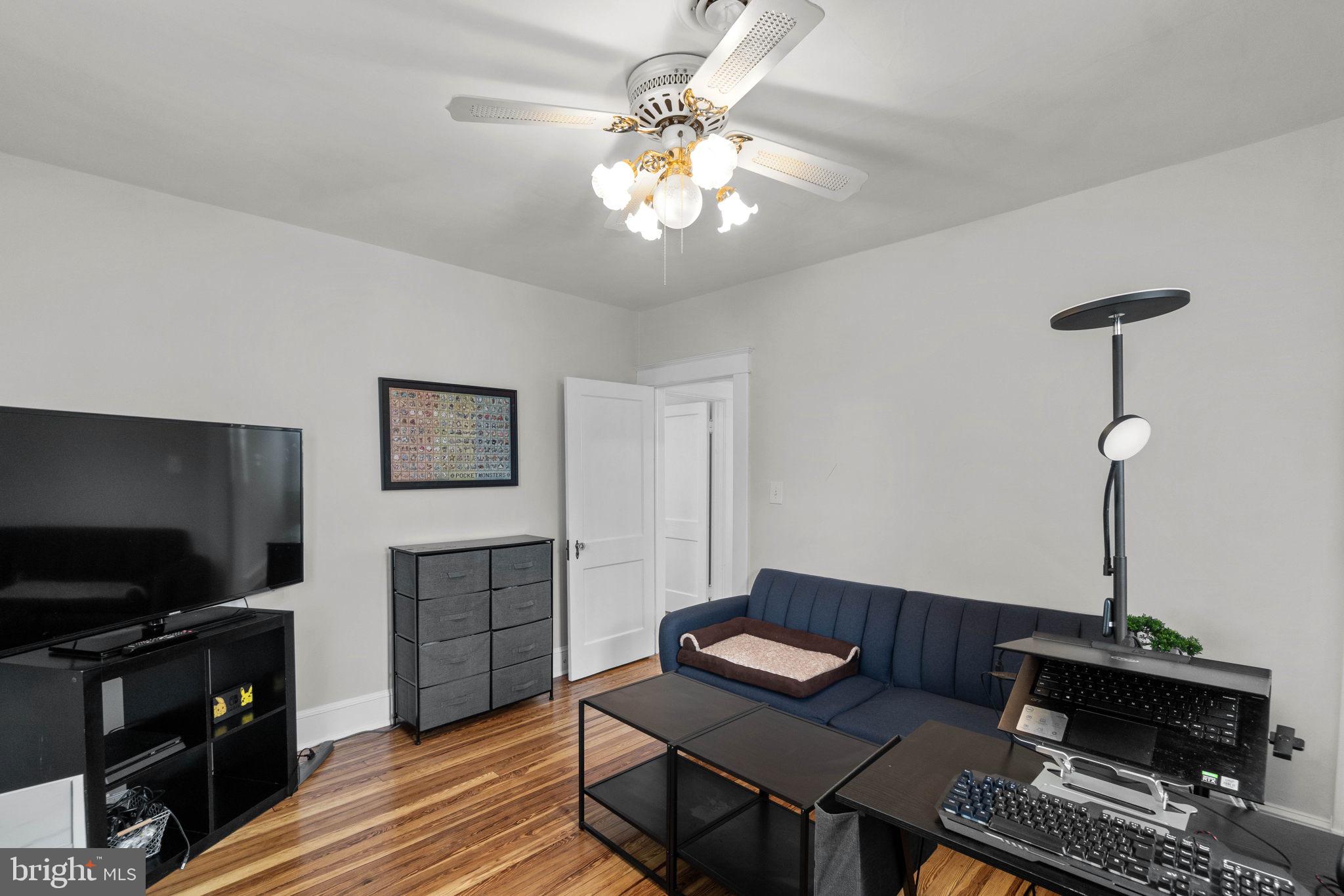 403 North Rock Glen Road Baltimore, MD 21229 - Photo 31 of 56 Gallery Image 31