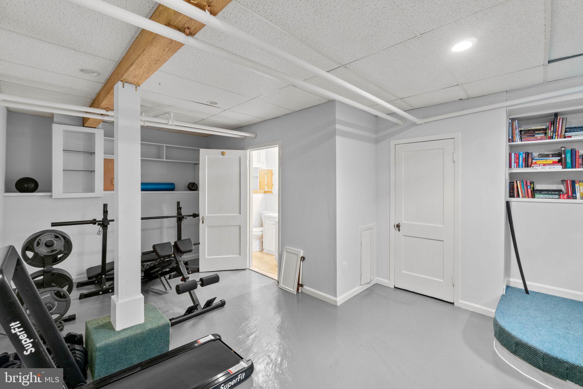 403 North Rock Glen Road Baltimore, MD 21229 - Photo 38 of 56 Gallery Image 38