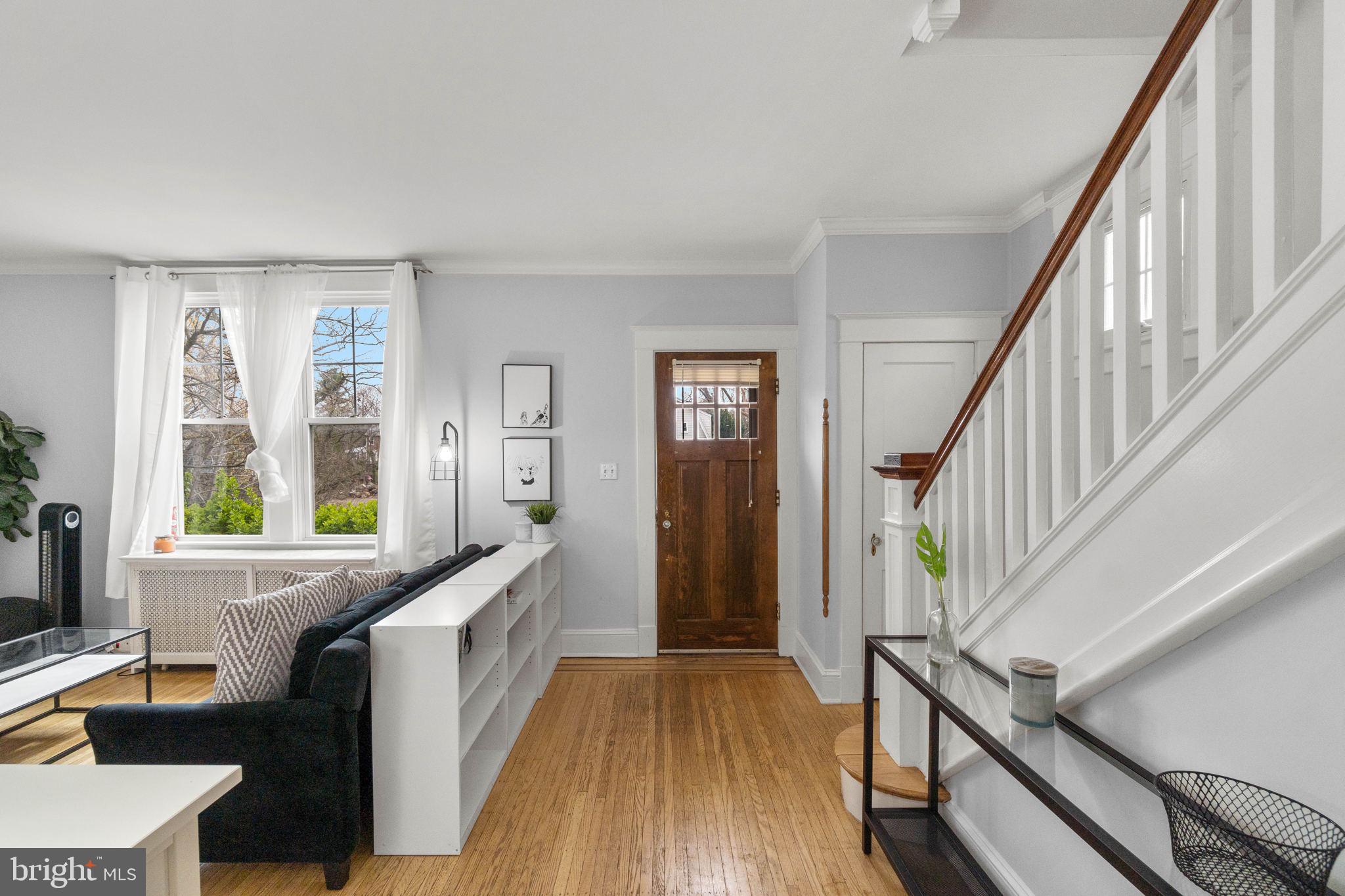 403 North Rock Glen Road Baltimore, MD 21229 - Photo 4 of 56 Gallery Image 4