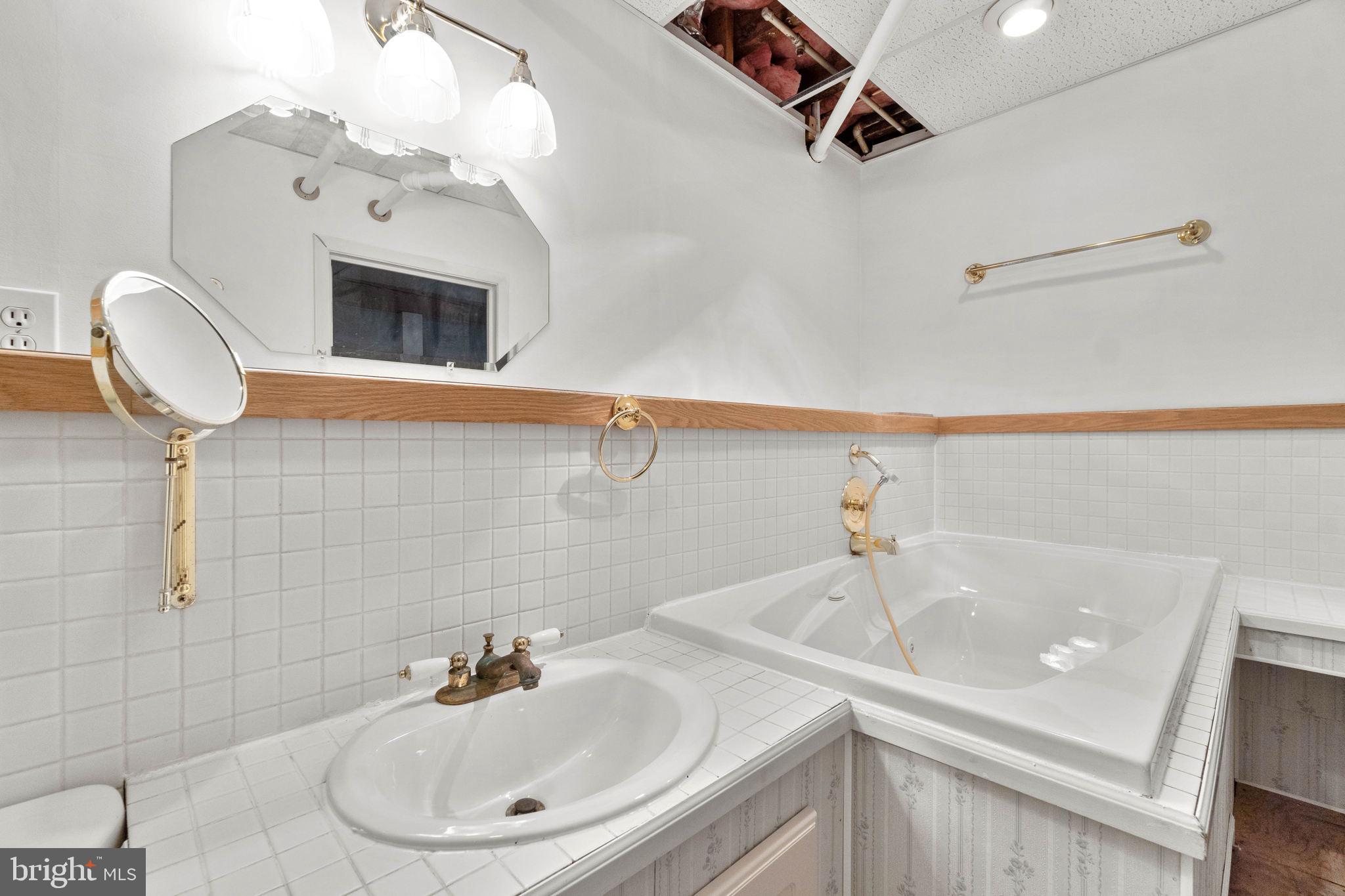 403 North Rock Glen Road Baltimore, MD 21229 - Photo 41 of 56 Gallery Image 41