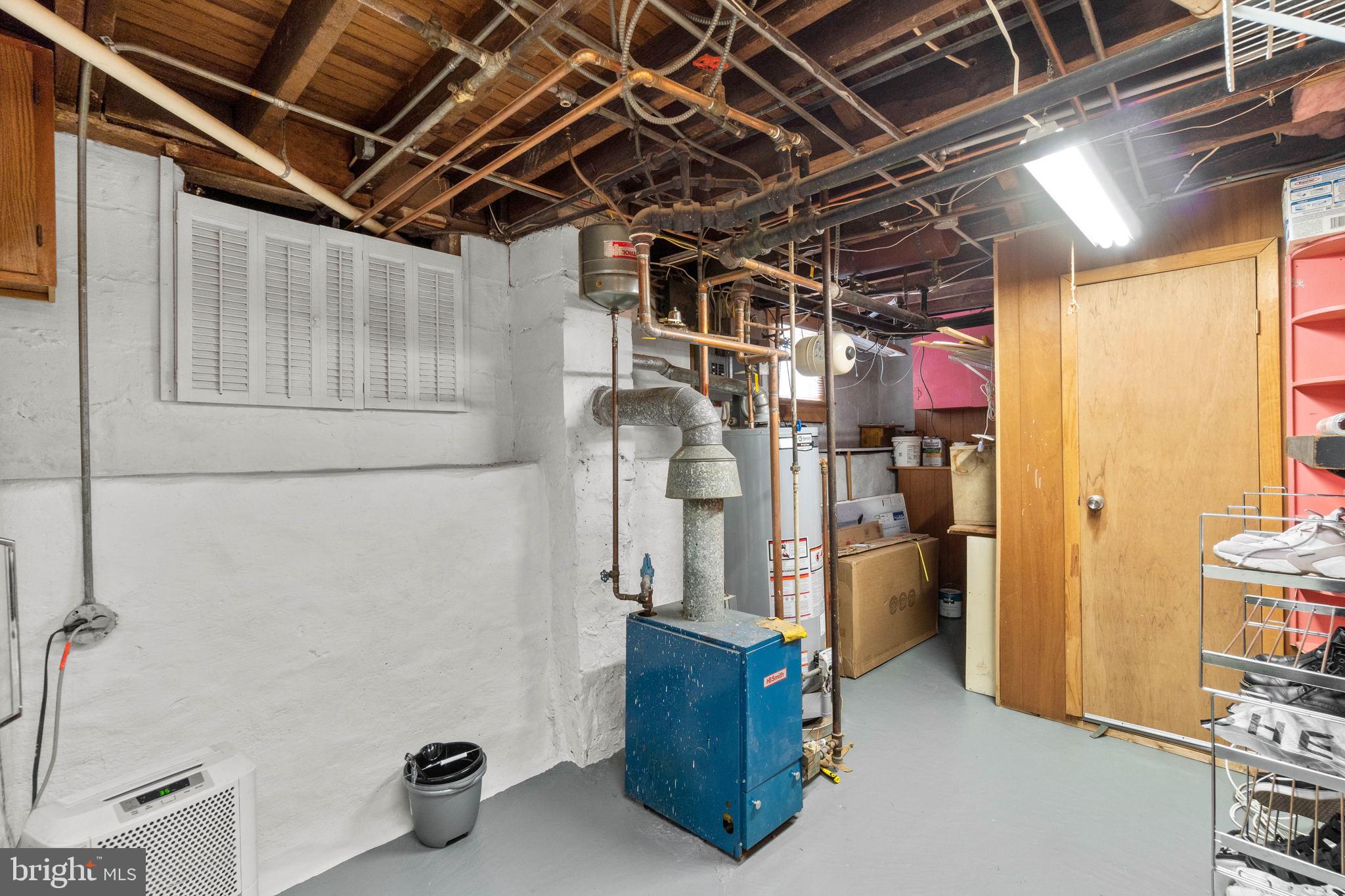 403 North Rock Glen Road Baltimore, MD 21229 - Photo 42 of 56 Gallery Image 42