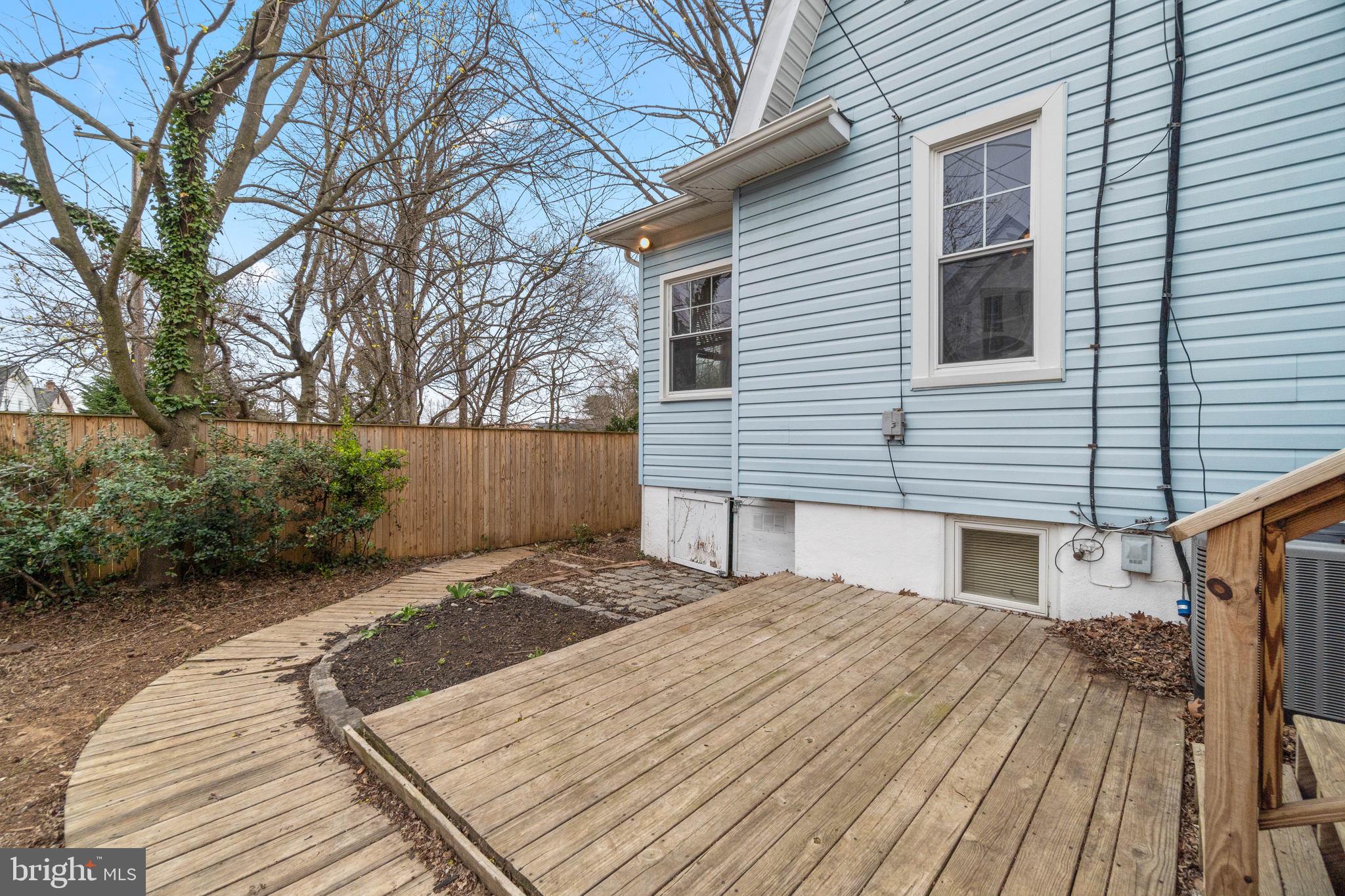 403 North Rock Glen Road Baltimore, MD 21229 - Photo 45 of 56 Gallery Image 45
