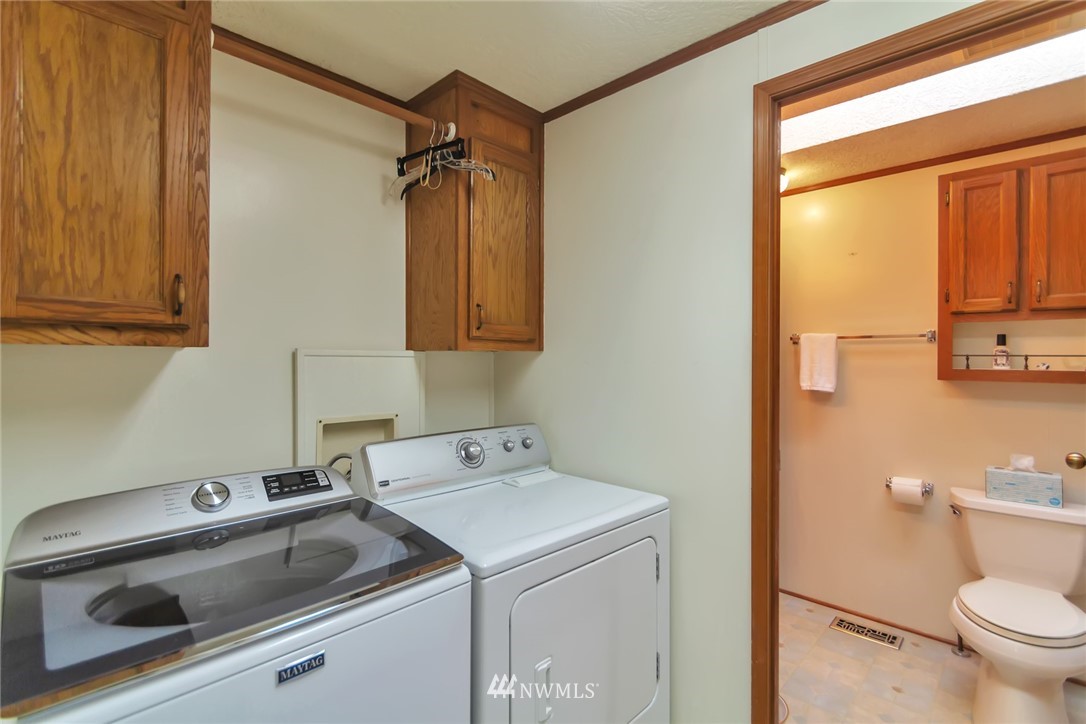 24219 8th Place West Bothell, WA 98021 - Photo 5 of 37