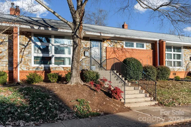 $285,000 | 4743 Woodlark Lane, Charlotte, NC 28211