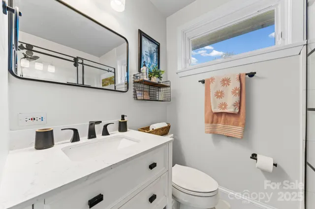 $285,000 | 4743 Woodlark Lane, Charlotte, NC 28211