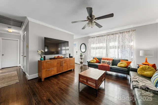 $285,000 | 4743 Woodlark Lane, Charlotte, NC 28211