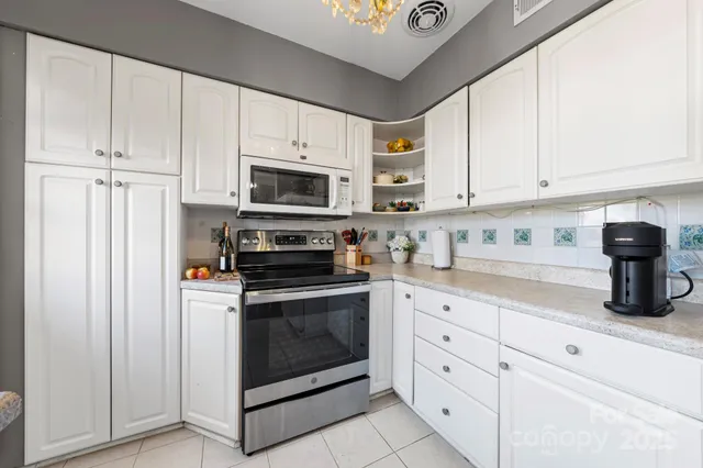 $285,000 | 4743 Woodlark Lane, Charlotte, NC 28211