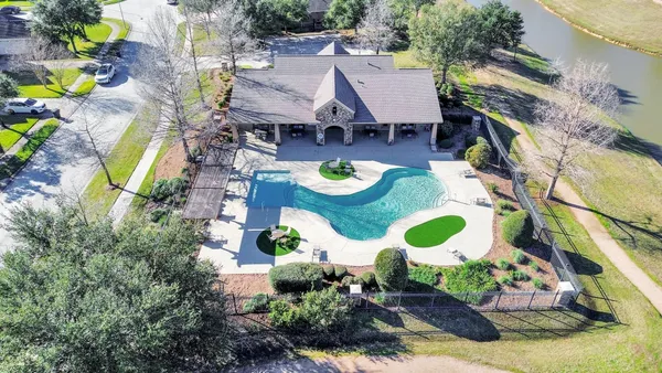 $400,000 | 24407 Split Rock Falls, Tomball, TX 77375