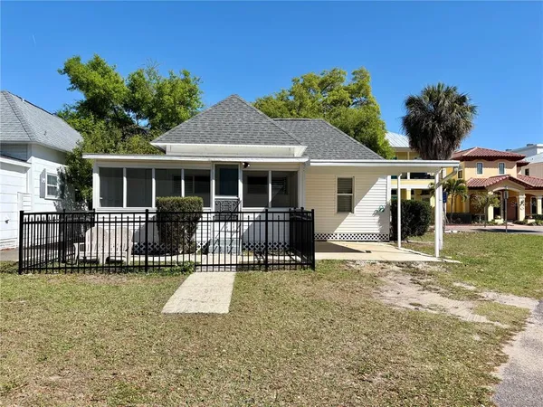 $2,350 | 244 Iron Age Street, Safety Harbor, FL 34695