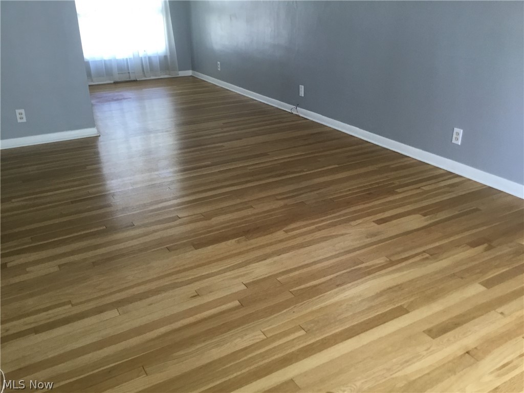 24014 Knickerbocker Road Bay Village, OH 44140 - Photo 11 of 13 Gallery Image 11