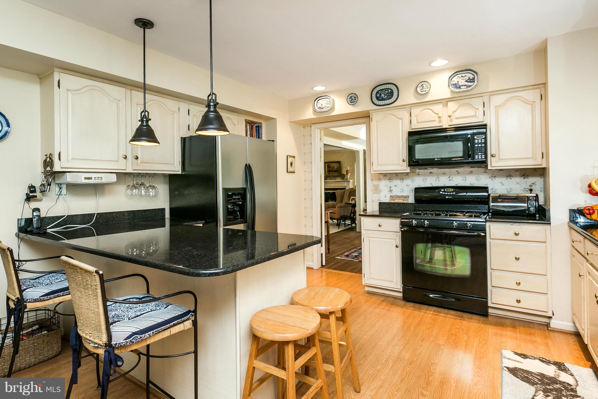 123 Charlesbrooke Road Baltimore, MD 21212 - Photo 8 of 30 Kitchen