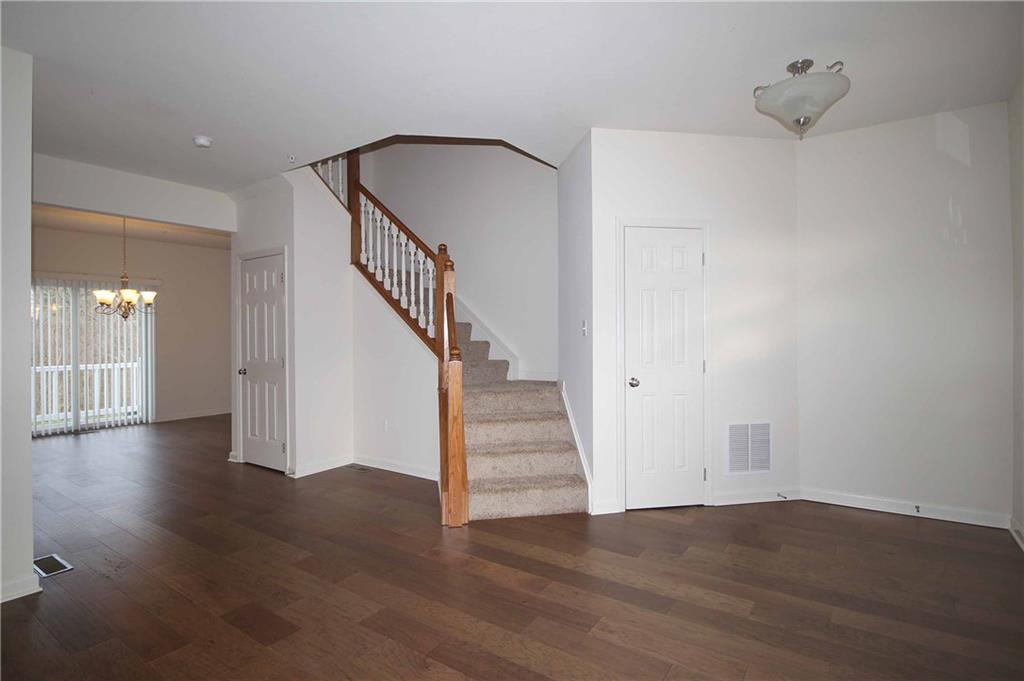 107 Shenot Road Wexford, PA 15090 - Photo 3 of 24 Gallery Image 3