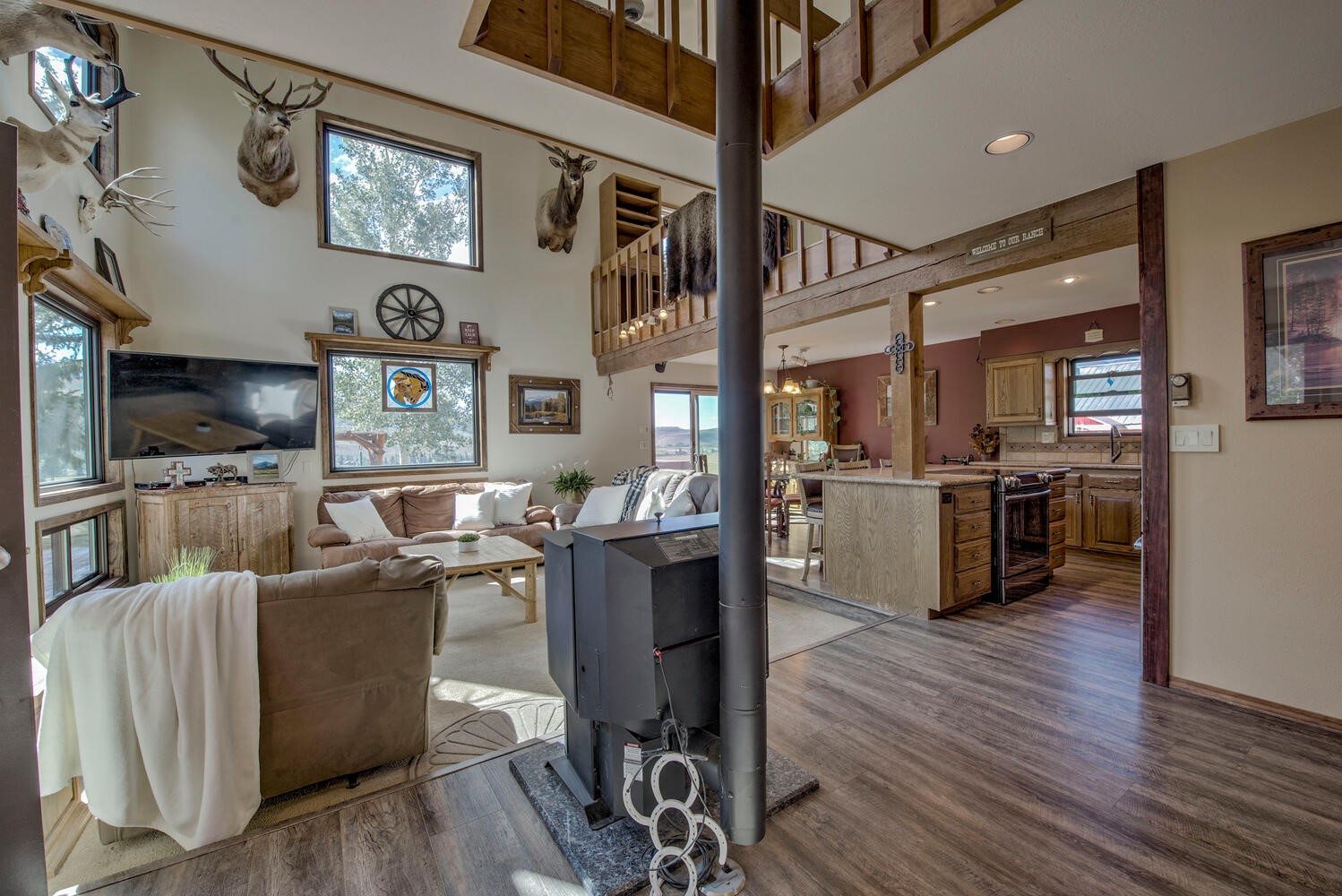 311 Longs Road Silverthorne, CO 80498 - Photo 4 of 46 Gallery Image 4