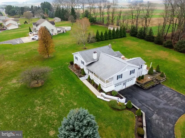 $569,000 | 225 Andrew Avenue, Martinsburg, PA 16662