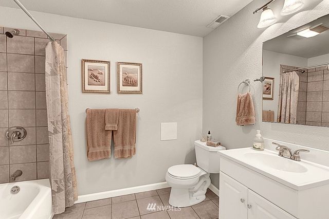 $695,000 | 2607 28th Avenue West, Seattle, WA 98199