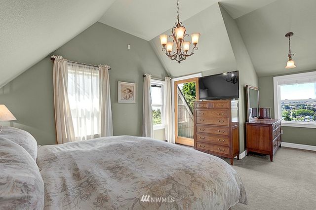 $695,000 | 2607 28th Avenue West, Seattle, WA 98199