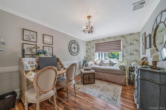 $1,699,000 | 100 Mark Lane, Atlantic Beach, NY 11509