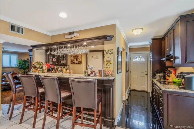 $1,699,000 | 100 Mark Lane, Atlantic Beach, NY 11509