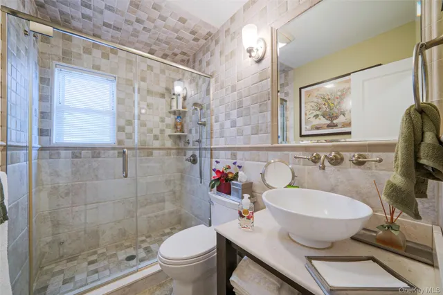 $1,699,000 | 100 Mark Lane, Atlantic Beach, NY 11509