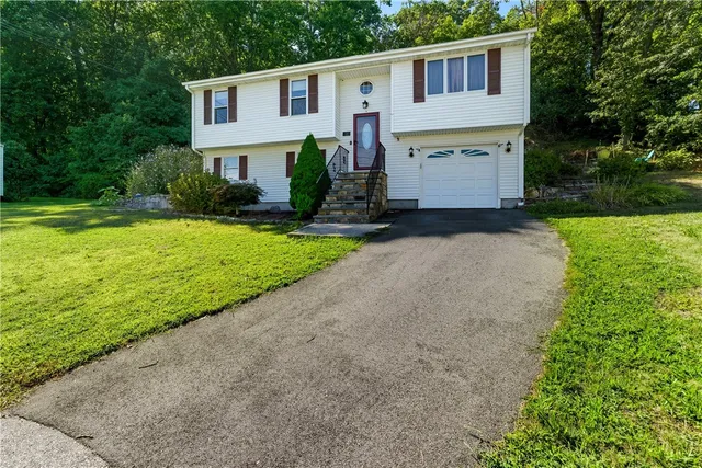 $465,900 | 58 Arthur Avenue, North Providence, RI 02904